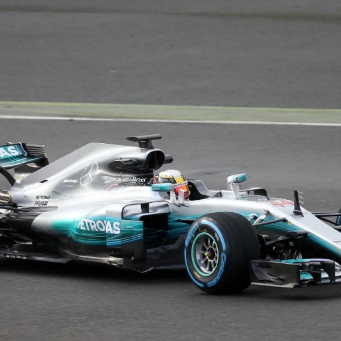 So sehen Sie die Rennwagen-Vorstellung von Ferrari live