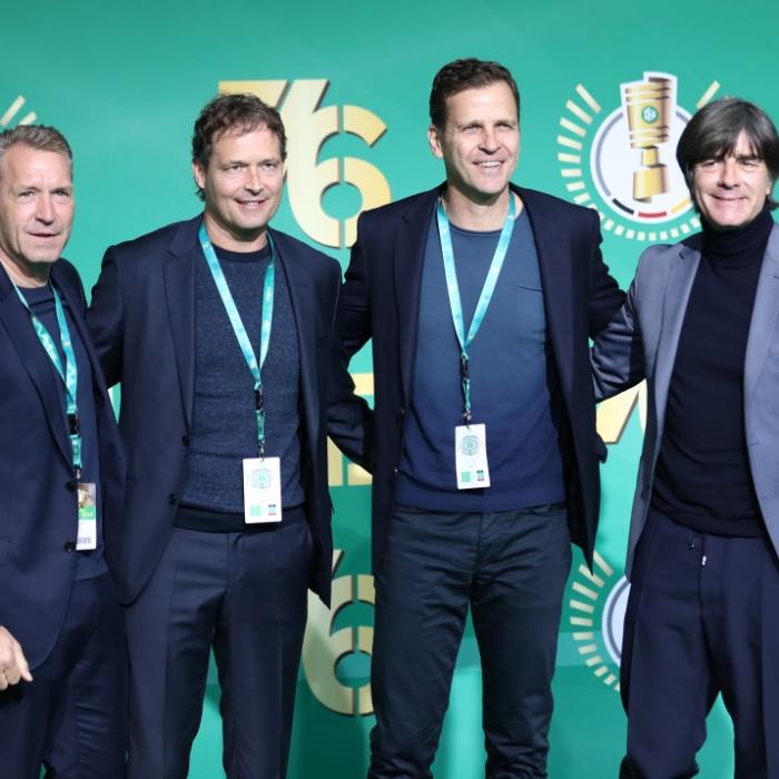 Ohne sie geht nichts! DAS sind die Helfer hinter Jogis Jungs
