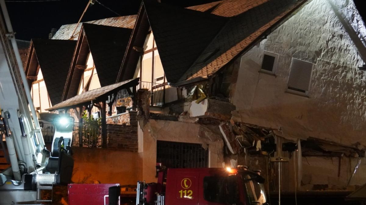 In Kr&ouml;v an der Mosel ist ein Hotel eingest&uuml;rzt. (Foto)