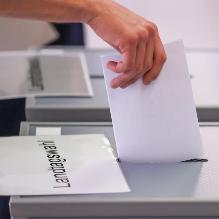 Schulze bleibt bei Koalitionsfrage in Sachsen-Anhalt vage