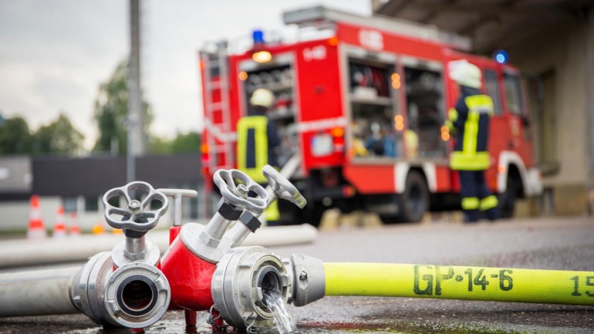 Feuerwehr f&uuml;r das Presseportal (Foto)