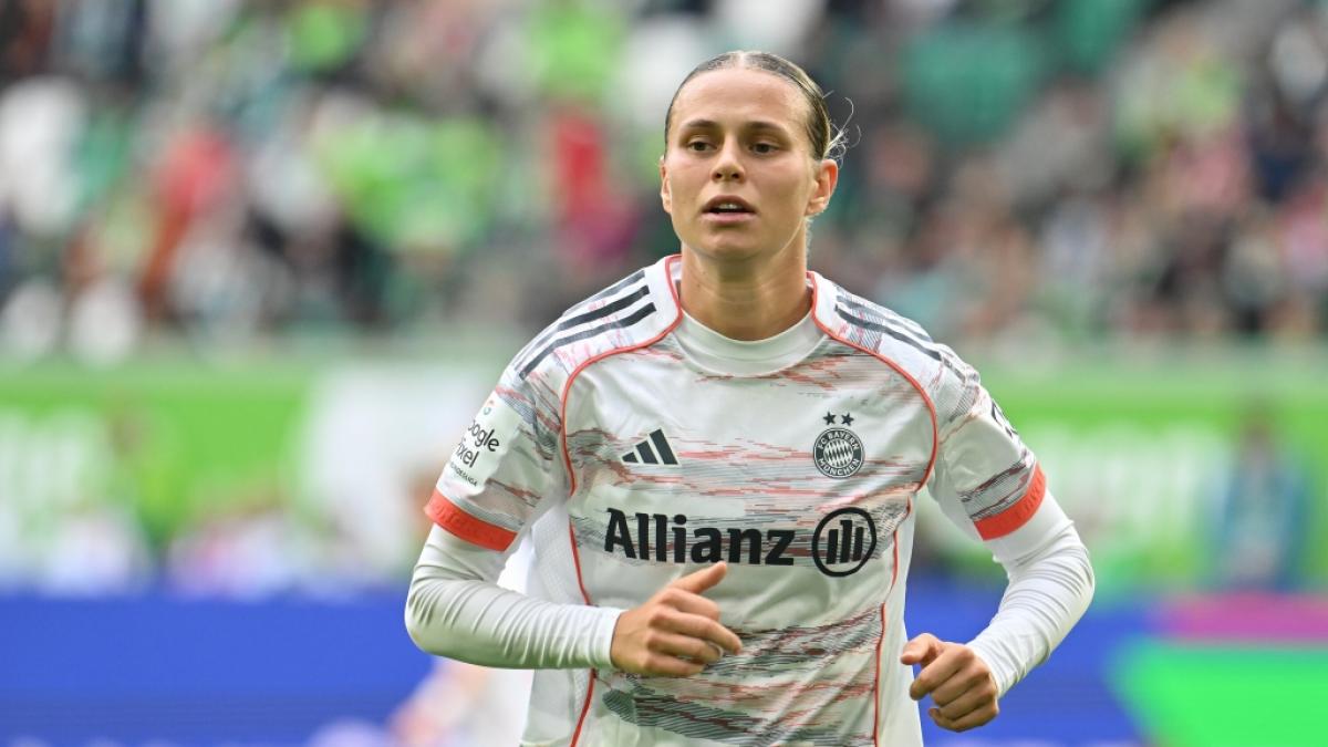 Bayern-St&uuml;rmerin Klara B&uuml;hl geht auch f&uuml;r die deutsche Frauenfu&szlig;ball-Nationalmannschaft auf Torejagd. (Foto)