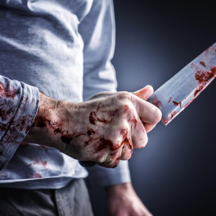 Ihr Blut tropfte in die Nachbarwohnung! Schwangere (21) von Ehemann geköpft