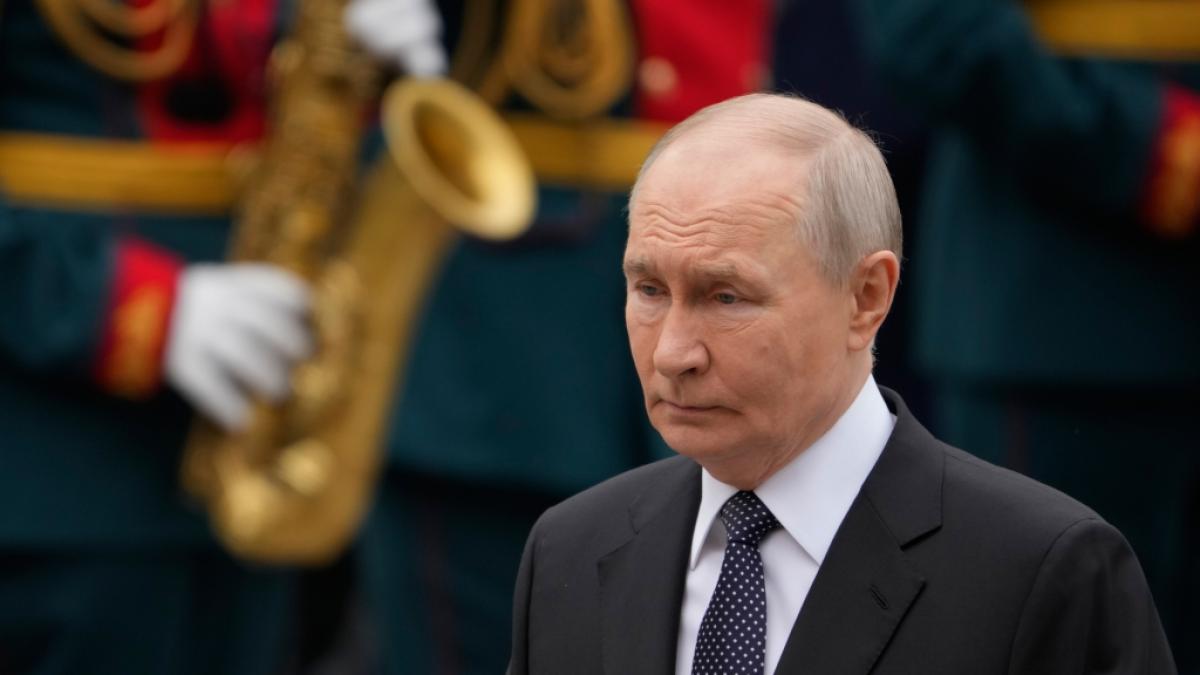 Eine neue Lenkbombe bringt Wladimir Putins in der Ukraine in Bedr&auml;ngnis. (Foto)