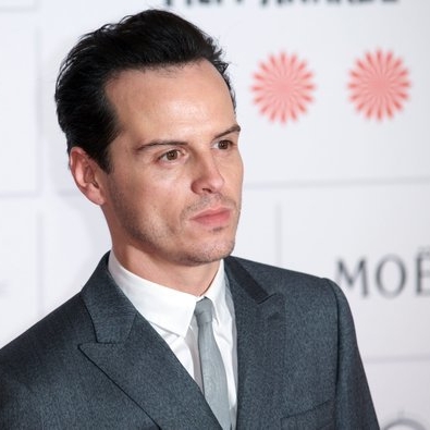So lebt der aus Sherlock bekannte Serien-Schuft
