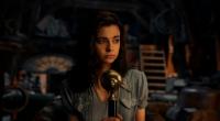 Aria Mia Loberti als Marie-Laure LeBlanc in der Netflix-Serie 