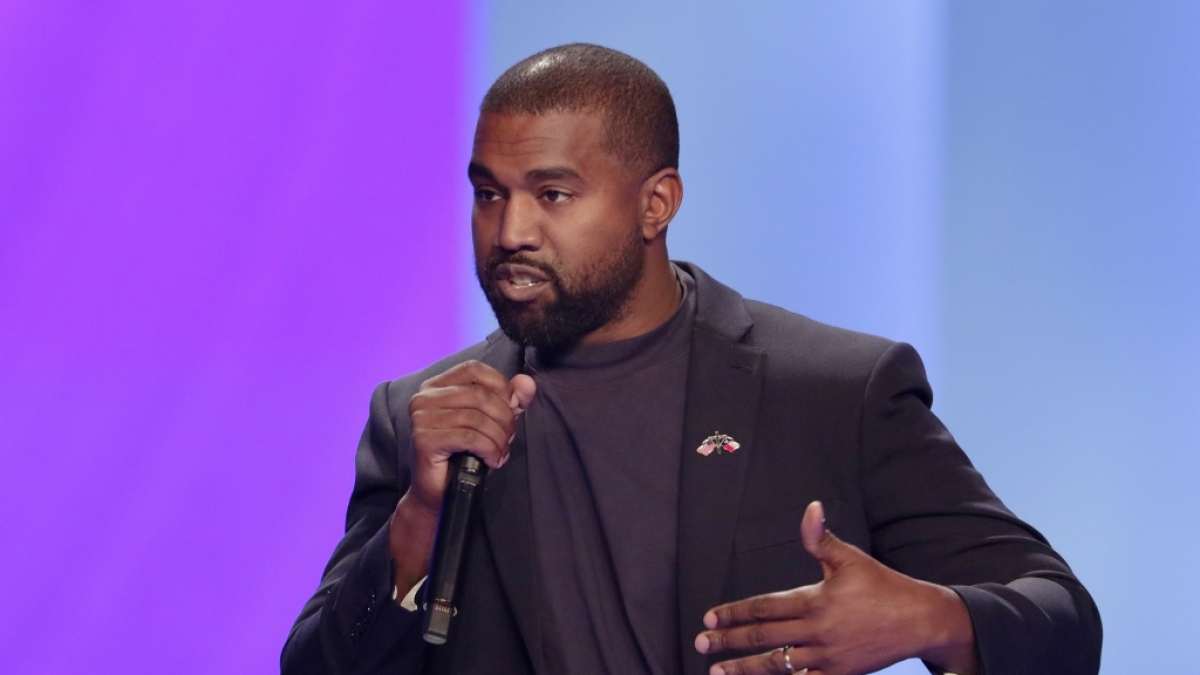 Bianca Censori, die Frau von Rapper Kanye West, zeigt wieder zu viel.&nbsp; (Foto)