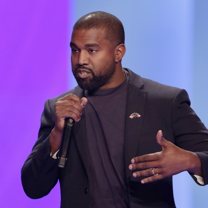 Im Transparenz-Top erwischt - Kanye Wests Frau zeigt wieder zu viel