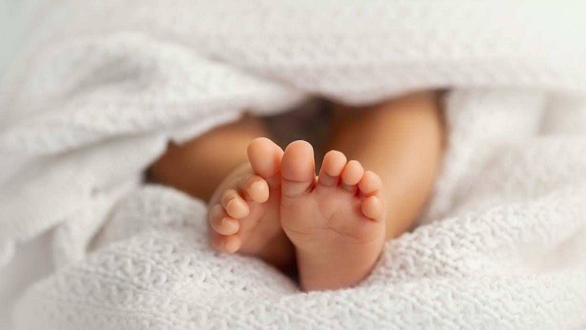 Ein Vater soll seinem Baby schwere Verletzungen zugef&uuml;gt haben. (Symbolfoto) (Foto)