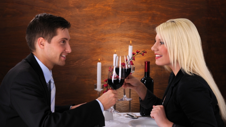 Mitarbeiterinnen von Escort-Services sind stets eine attraktive Begleitung.