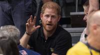 Für seinen krebskranken Vater König Charles III. ließ Prinz Harry alles stehen und liegen - Adelsexperten warnen den Exil-Royal jedoch davor, auch Prinzessin Kate einen Besuch abzustatten.