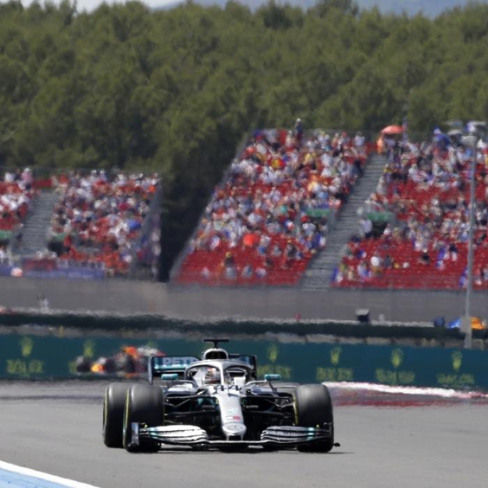 Hamilton bezwungen! Verstappen baut WM-Führung aus