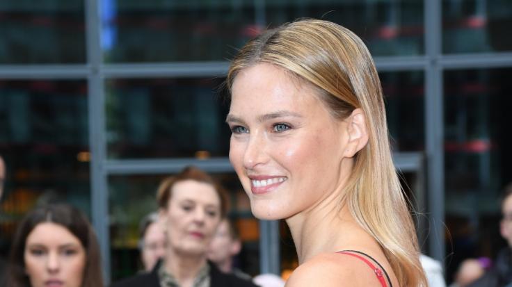 Bar Refaeli polarisierte ihre Fangemeinschaft mit der Nahaufnahme eines bestimmten Details