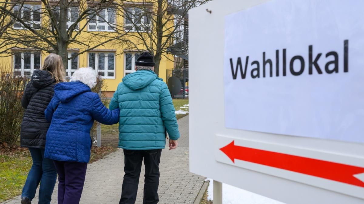 Der Wahl-Sonntag hat begonnen: Seit 8.00 Uhr morgens sind die Wahllokale in ganz Deutschland am 23.02.2025 zur Bundestagswahl geöffnet. (Foto)