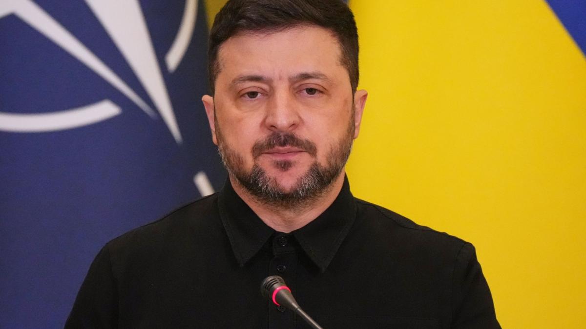 Der ukrainische Pr&auml;sident Wolodymyr Selenskyj hatte Putins Luftangriffe kurz vor dem Nato-Gipfel in Ankara vorhergesagt. (Foto)