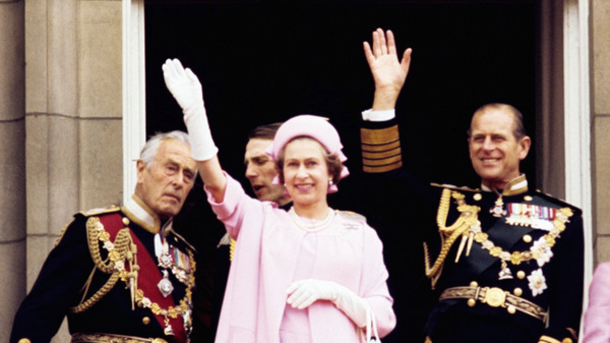 1977 beim 25-j&auml;hrigen Thronjubil&auml;ums in London. (Foto)