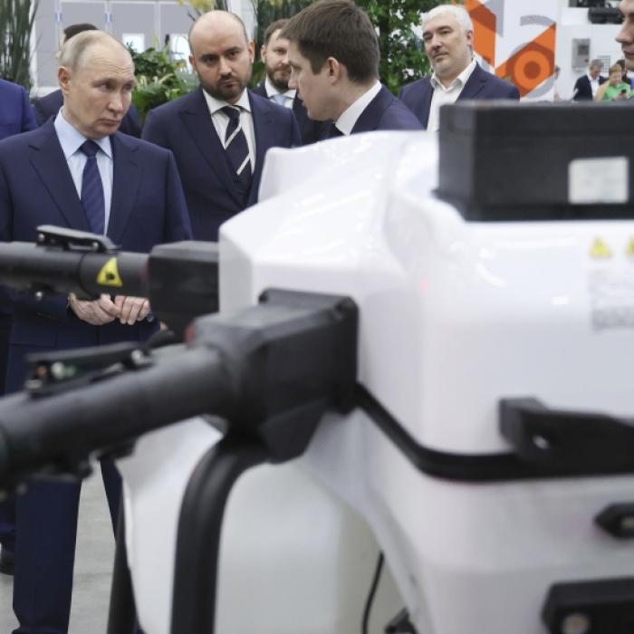 Putin-Angriff vermutet: Drohnen-Wirbel über deutschen Kasernen
