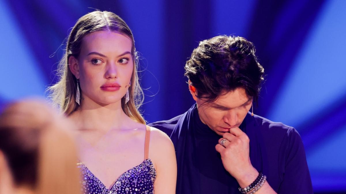 Cheyenne Ochsenknecht und ihr Tanzpartner Evgeny Vinokurov sind entt&auml;uscht und schockiert. (Foto)
