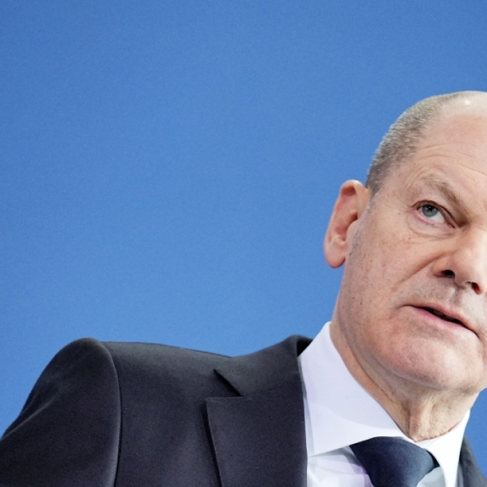 Deutsche Waffen für die Ukraine! So erklärt Scholz seinen Kurswechsel