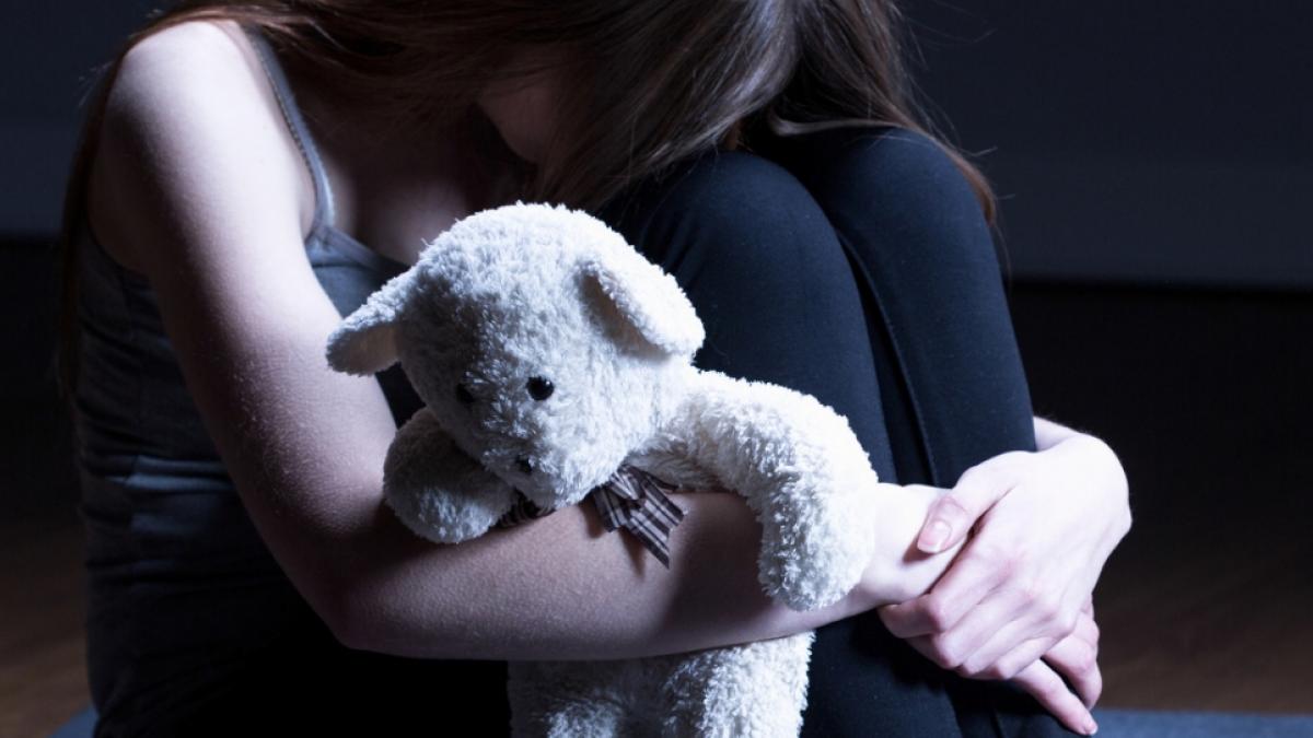 Der Vater hat sich jahrelang an seiner Tochter vergangen. (Foto)