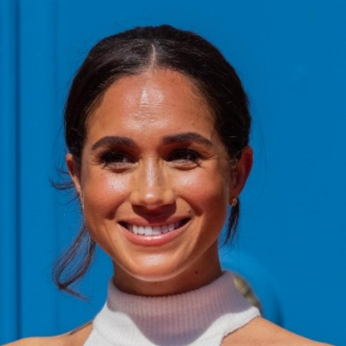 Hellseherin sicher: Prinzessin Diana kündigt Trennung bei Harry und Meghan an