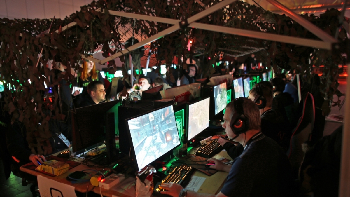 So mancher Computerspielefan d&uuml;rfte davon tr&auml;umen, seinen Lebensunterhalt als professioneller eSport-Gamer zu bestreiten - doch wie wird man eSports-Profi? (Foto)