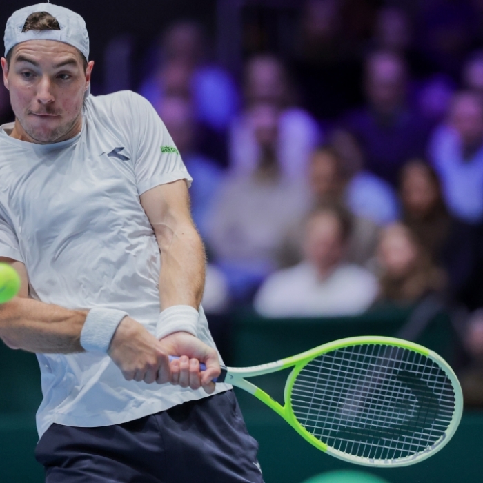 Nikoloz Basilashvili gewinnt klar gegen Jan-Lennard Struff