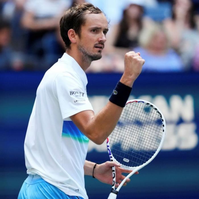 Francisco Cerundolo bezwingt Daniil Medvedev