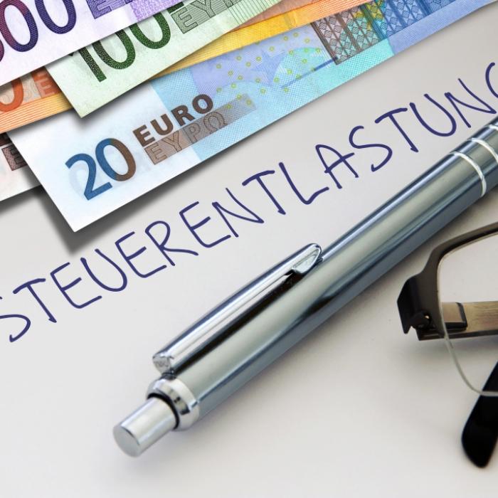 Neuer Beschluss! Wer profitiert von den Steuerentlastungen wirklich?