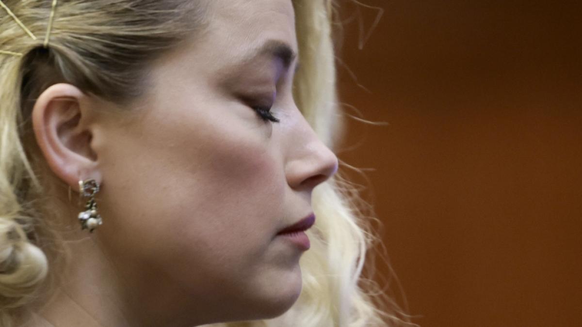 Amber Heard wirkte nach der Urteilsverk&uuml;ndung sichtlich mitgenommen. (Foto)