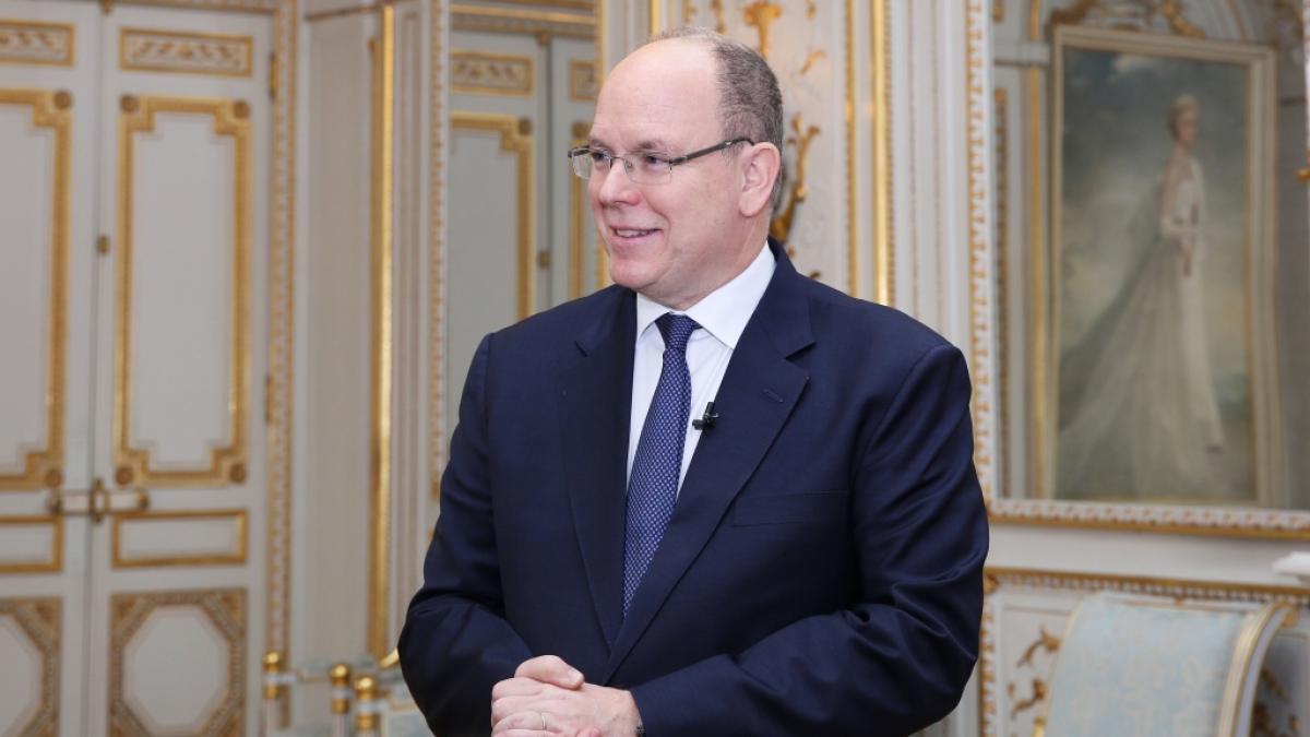 F&uuml;rst Albert II. von Monaco galt fr&uuml;her als "ewiger Junggeselle". Seit &uuml;ber einem Jahrzehnt beweist der Royal, dass er auch anders kann. (Foto)