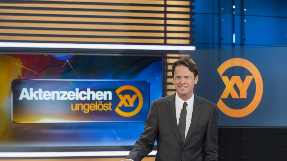 Rudi Cerne bittet die Zuschauer bei "Aktenzeichen XY... ungel&ouml;st" um Mithilfe bei ungekl&auml;rten Kriminalf&auml;llen. (Foto)