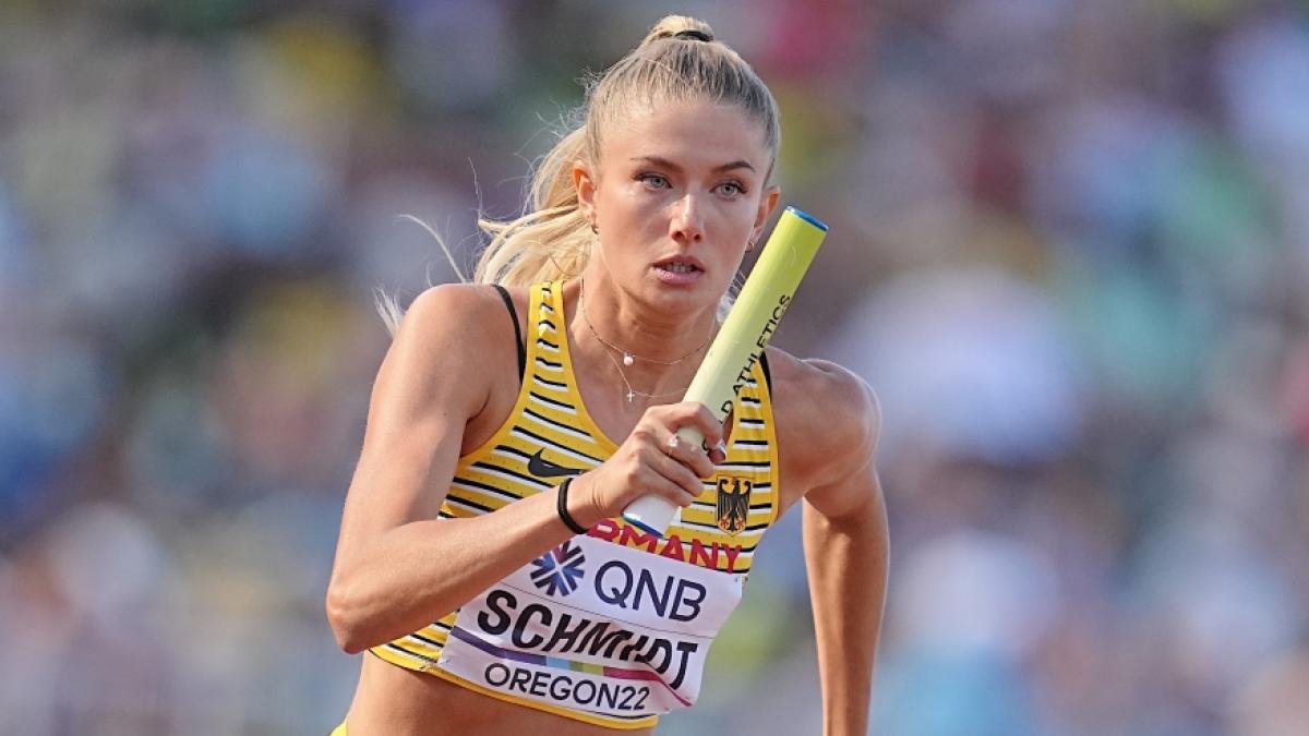 Alica Schmidt bringt das Netz mit hei&szlig;en Urlaubsfotos zum Brodeln. (Foto)