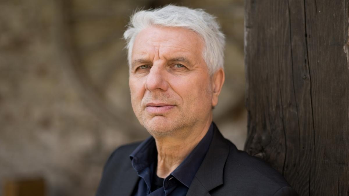 Der Schauspieler Udo Wachtveitl (als Franz Leitmayr), aufgenommen bei Dreharbeiten f&uuml;r den "Tatort - Wunder gibt es immer wieder". (Foto)