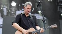 Marcus Wiebusch ist Sänger und Gitarrist bei der Band Kettcar.