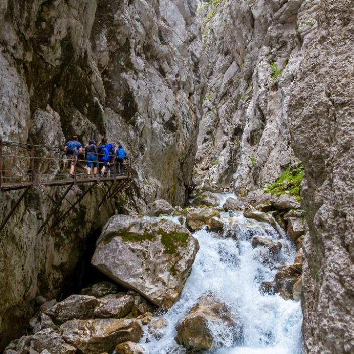 Suche nach Vermissten in Höllentalklamm wird fortgesetzt