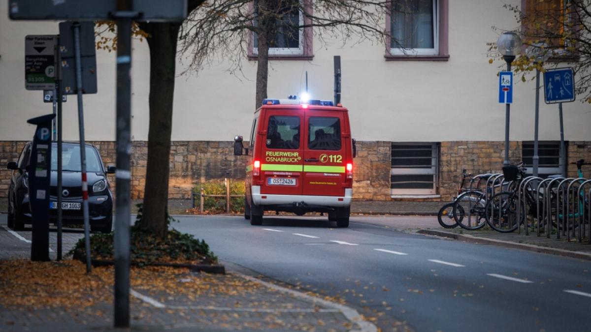 Sind Sie aus den betroffenen R&auml;umlichkeiten entkommen, sollten Sie als n&auml;chstes dringend den Notruf w&auml;hlen. (Foto)