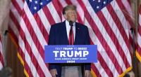 Donald Trump, ehemaliger US-Präsident, spricht in seinem Anwesen Mar-a-Lago. Der frühere US-Präsident Donald Trump will bei der Präsidentenwahl 2024 erneut für die Republikaner antreten.