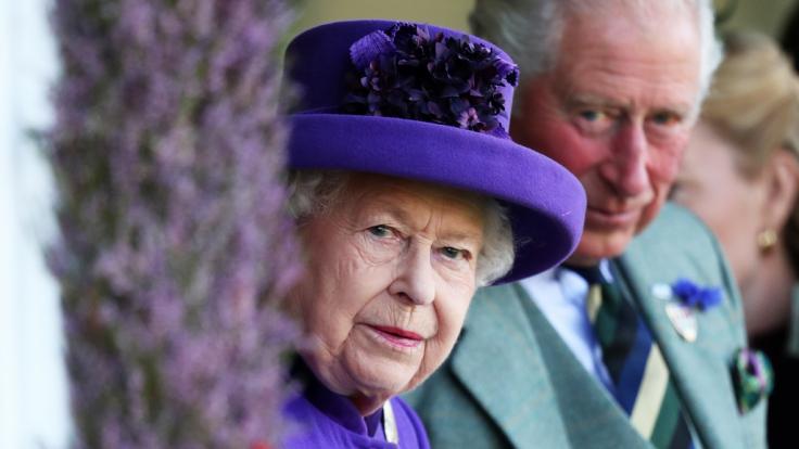 Der britische Thronfolger Prinz Charles ist positiv auf das Coronavirus getestet worden.