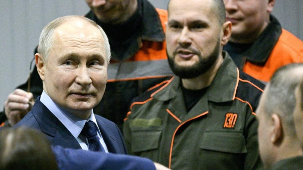 Wladimir Putin (links) sitzt auf tausenden Atomsprengk&ouml;pfen. (Foto)