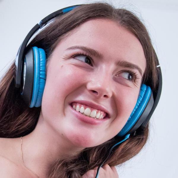 Sind Musik und Kopfhörer während der Arbeit erlaubt?