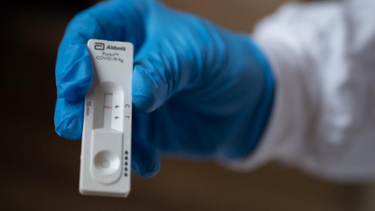 Am 3. März 2021 zählte das Robert-Koch-Institut gut 9.000 Coronavirus-Neuinfektionen binnen 24 Stunden - deutlich mehr als eine Woche zuvor.
