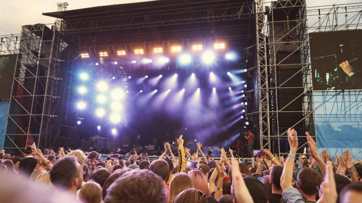 Bei einem Festival im spanischen Cullera ist eine Person bei einem Unwetter get&ouml;tet worden, mindestens 17 weitere Menschen wurden verletzt (Symbolfoto). (Foto)