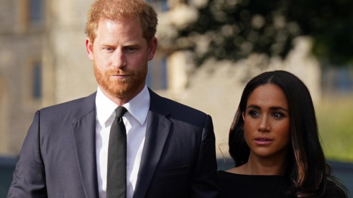 Nach Anschuldigungen am laufenden Band, die Meghan Markle und Prinz Harry gegen die britische K&ouml;nigsfamilie vorbrachten, herrscht nun eisiges Schweigen - ein Royals-Experte erkl&auml;rt die Gr&uuml;nde daf&uuml;r. (Foto)