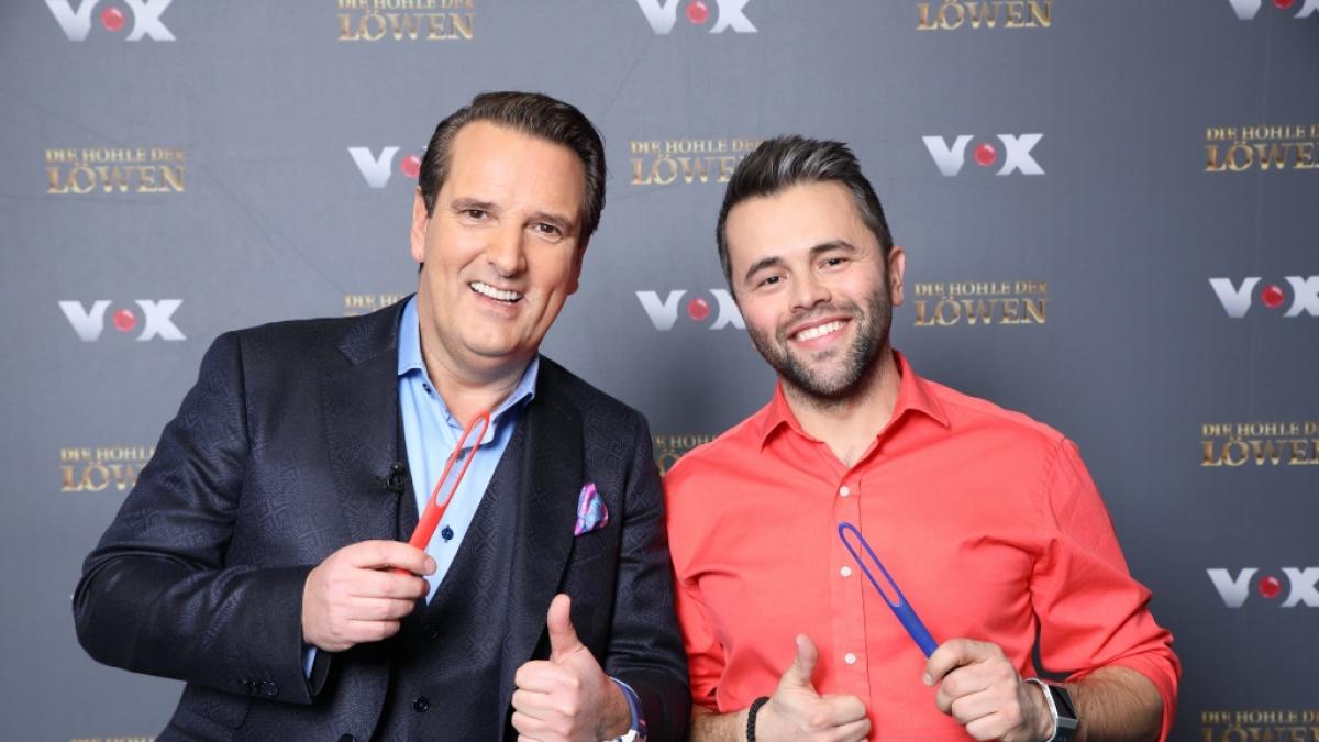 DHDL-L&ouml;we Ralf D&uuml;mmel und&nbsp;MIWIAM-Erfinder Davor Petrovic. (Foto)