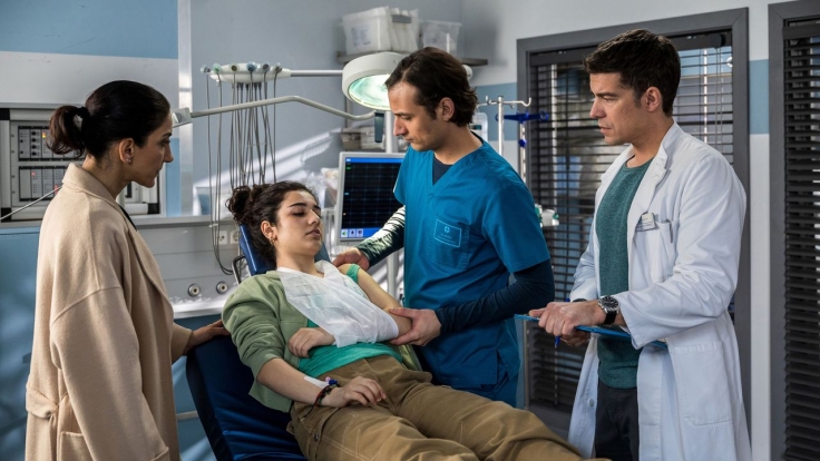 In aller Freundschaft - Die jungen Ärzte" verpasst?: Wiederholung und  Mediathek zur Sendung | news.de