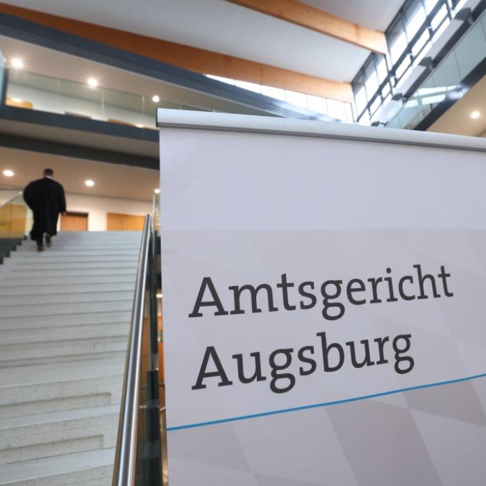 Horror-Mutter bietet Tochter (7) für Missbrauch an - so lautet das Urteil