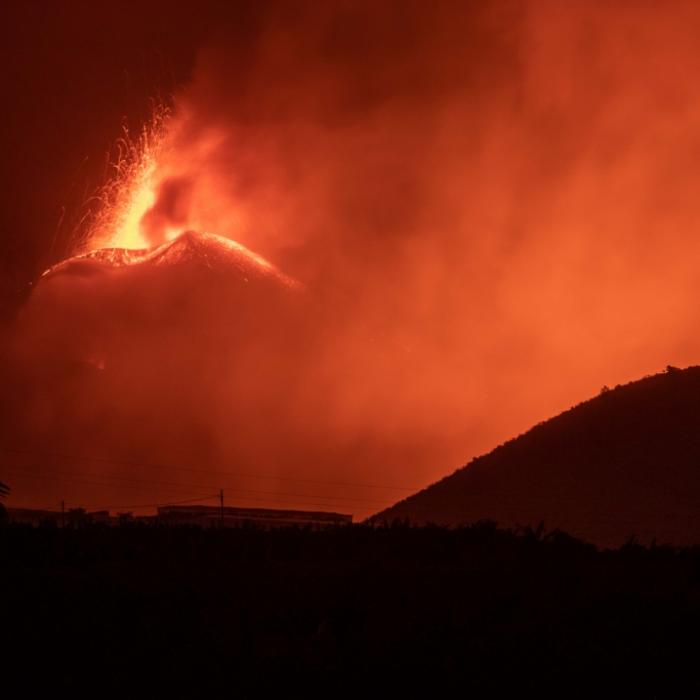 Lava-Horror im Live-Stream! Feuerspucker frisst sich durch Kanareninsel