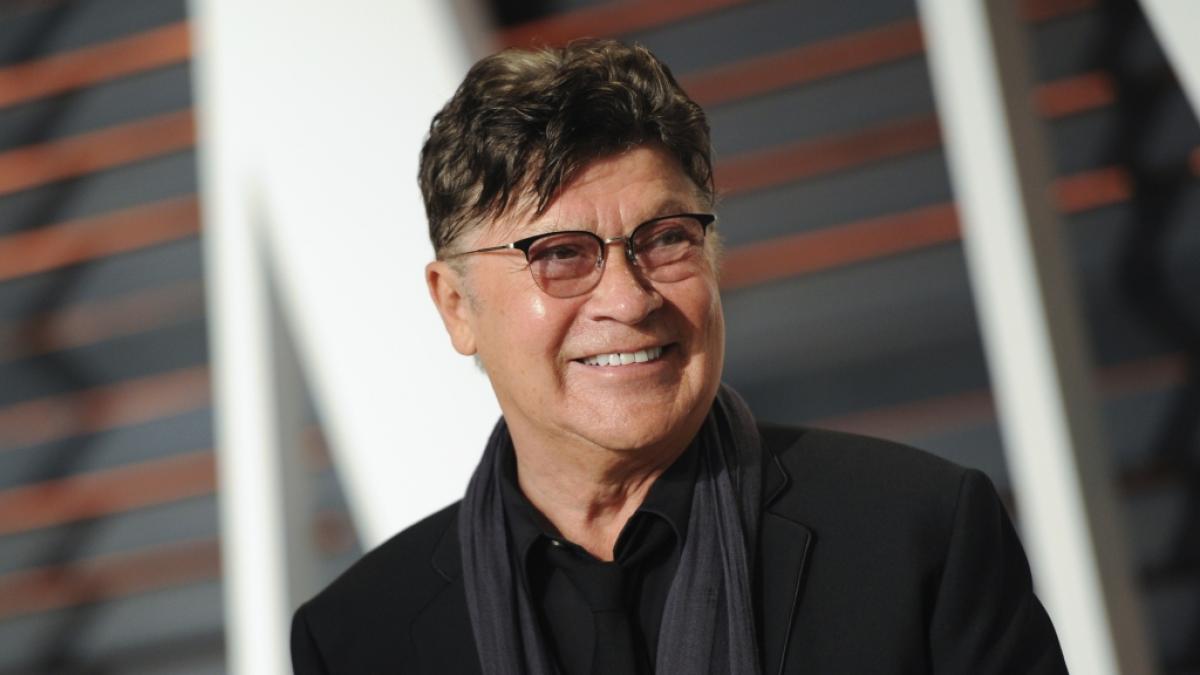 Robbie Robertson, Gitarrist und Songschreiber von The Band, starb mit 80 Jahren nach langer Krankheit. (Foto)