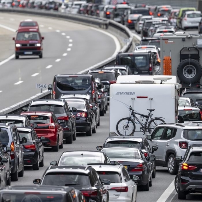 Sommerferien sorgen für Autobahn-Chaos - diese Strecken sind heute gefährdet